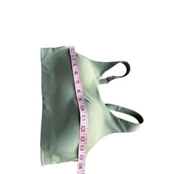 Athleta Women’s Advance Bra In Eucalyptus Olive Size 34C - Picture 10 of 10